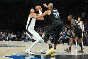 芬奇：对阵马刺G6防守犯了重大失误 兰德尔对文班&戈贝尔对卡斯尔